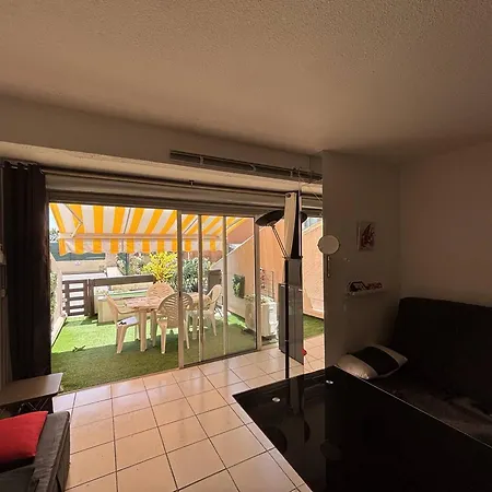 Apartment Cosy Pour 4 Avec Terrasse, Piscine Et Parking Au Centre-port - Proche ! - Fr-1-723-69 *